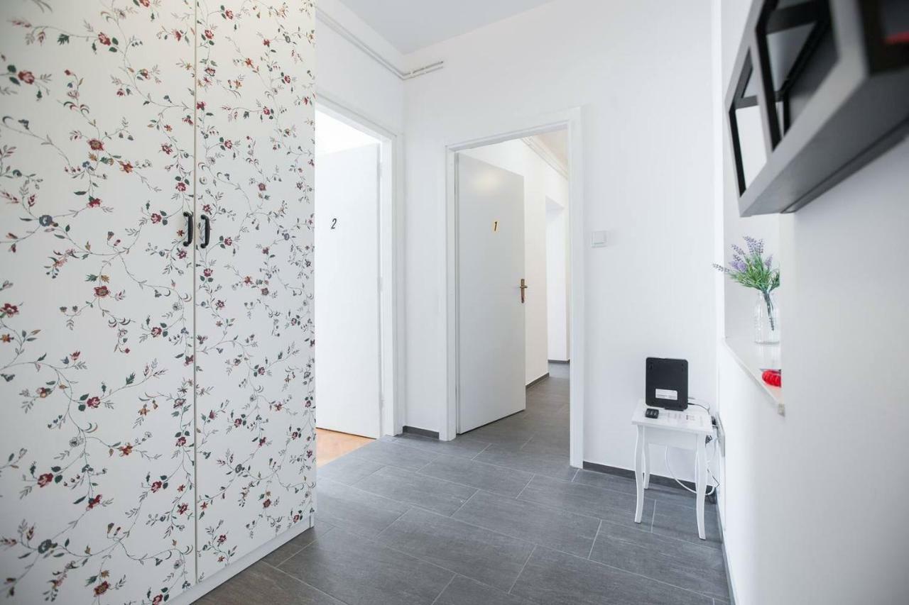 Oberiter Apartments - Center Of Zagreb, Fast Wifi, Ac, Kitchen, Parking Exteriér fotografie
