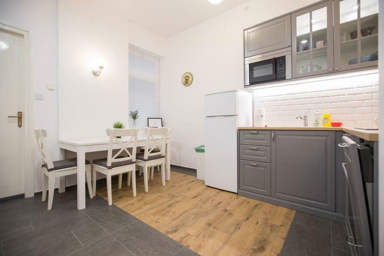 Oberiter Apartments - Center Of Zagreb, Fast Wifi, Ac, Kitchen, Parking Exteriér fotografie